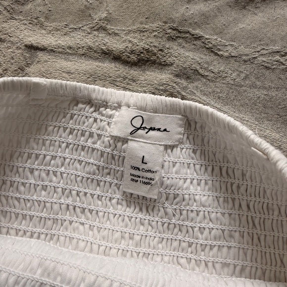 White Eyelet Ruffle Tube Top - Picture 2 of 2